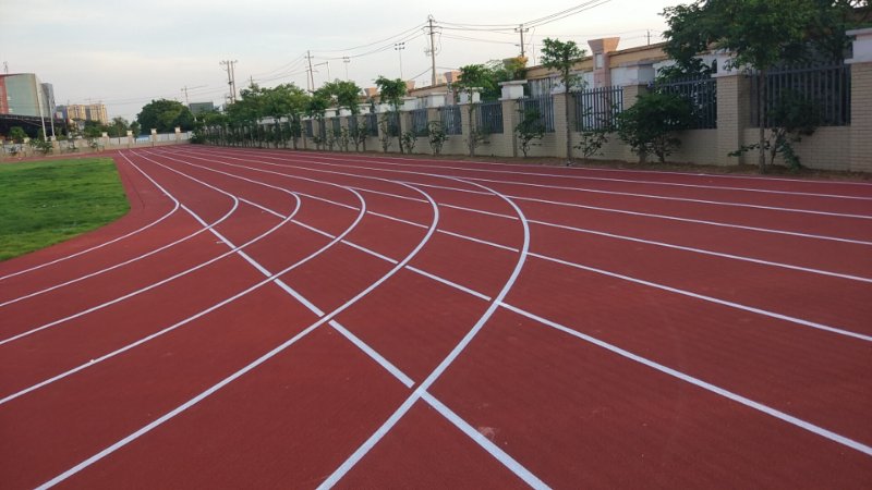 環(huán)保跑道